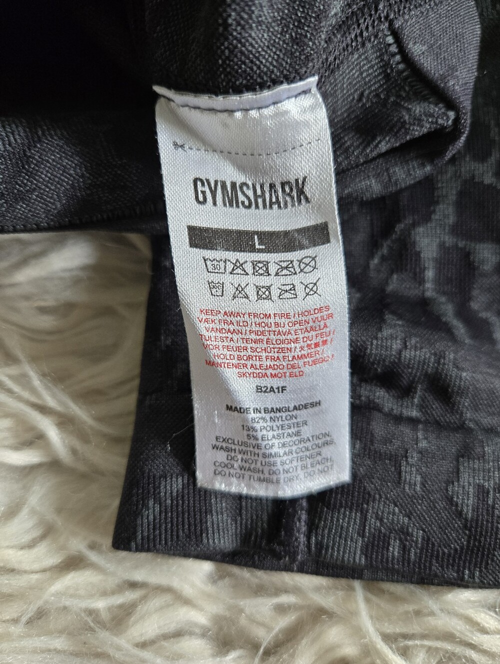 Gymshark Cycling Shorts - Picture 3 of 4